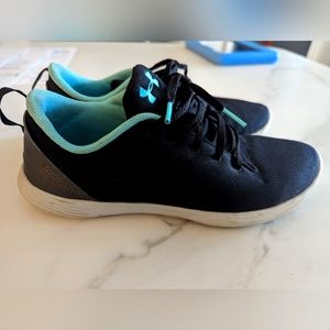 Under armour women's shoes 7.5